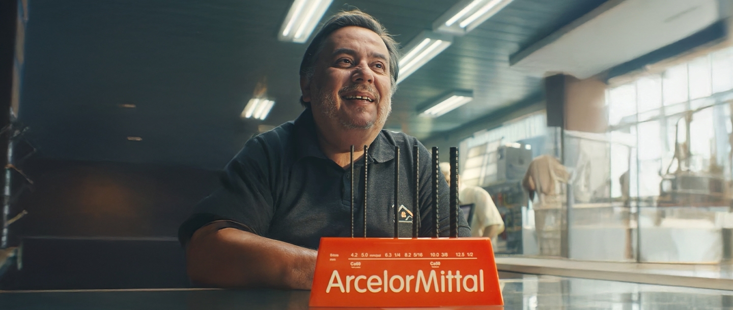 Aço não é tudo igual. <br />Aço inteligente é ArcelorMittal